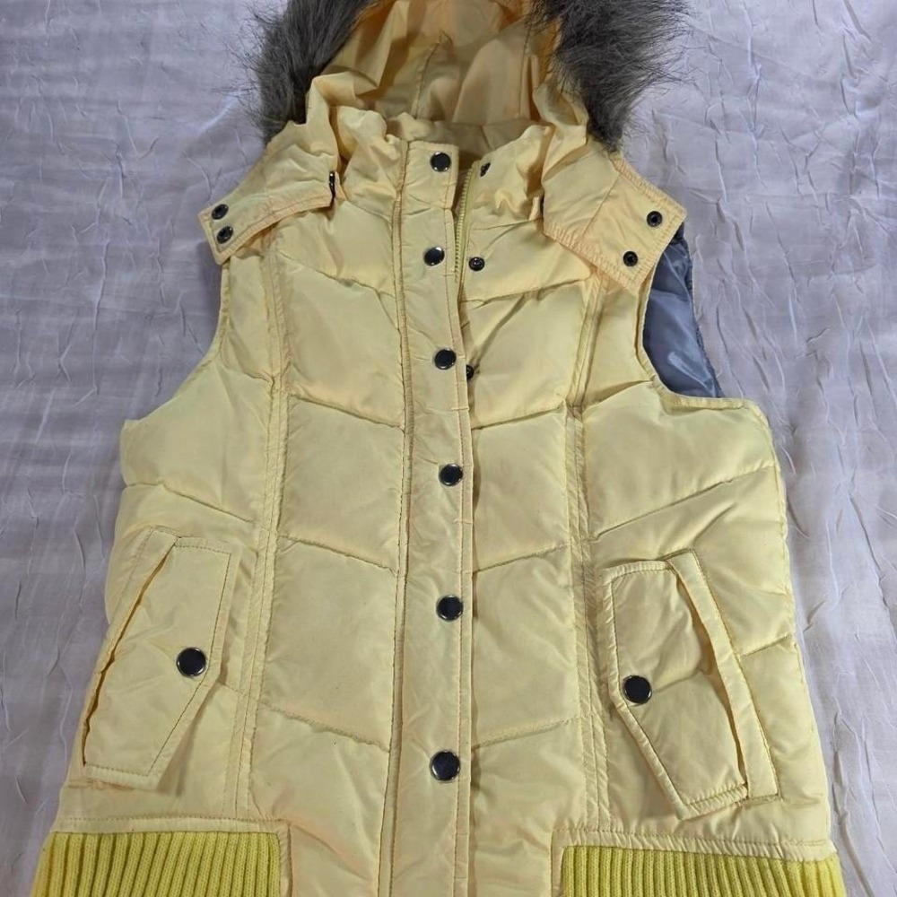 New York Classics Yellow Down Puffer Vest‎ Faux Fur Hood XS Y2K Classic Winter